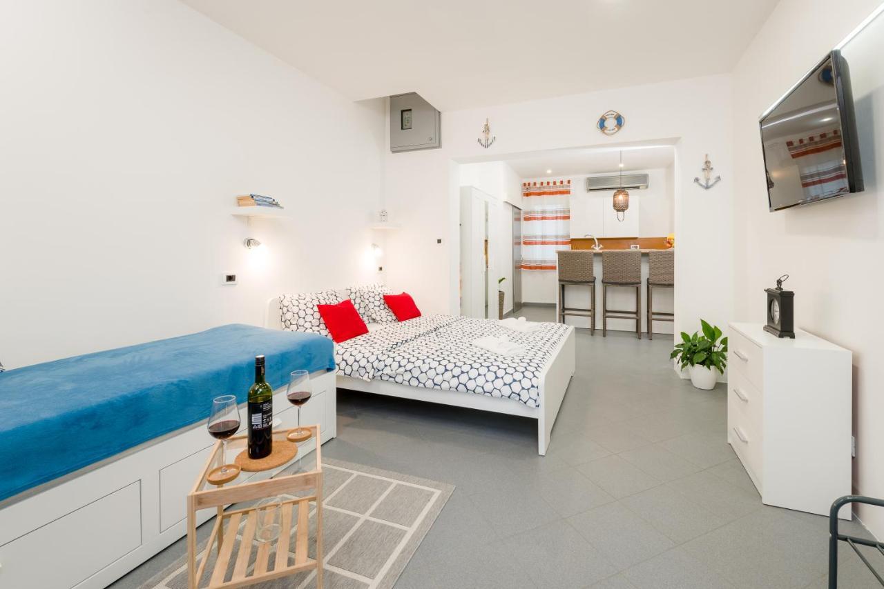 Studio Apartment Sesula 스플리트 외부 사진